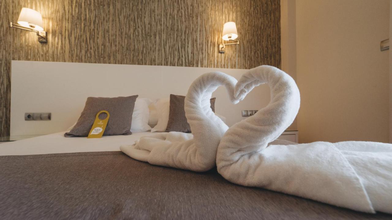 Peregrina Hotel Sanxenxo Bagian luar foto