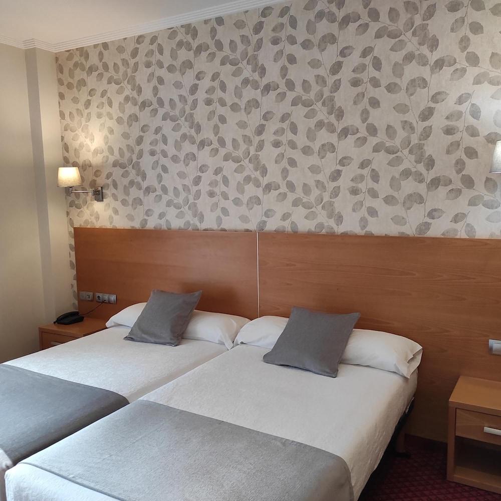 Peregrina Hotel Sanxenxo Bagian luar foto